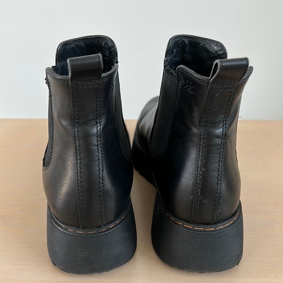 Paul Green Lug Sole leather booties US sz 10 made in Austria - Picture 6 of 9